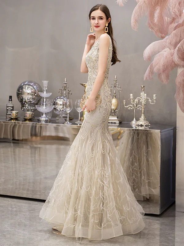 High-end Gold Evening Dresses  2019 Trumpet / Mermaid Deep V-Neck Sleeveless Beading Pearl Rhinestone Feather Floor-Length / Long Ruffle Backless Formal Dresses