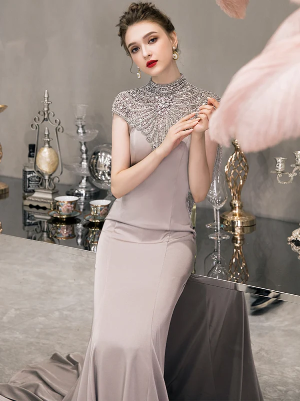 Luxury / Gorgeous Grey Evening Dresses  2019 Trumpet / Mermaid High Neck Sleeveless Pearl Rhinestone Beading Tassel Sweep Train Formal Dresses
