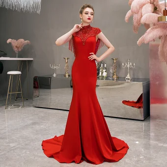 Vintage Originale Rouge Robe De Soirée 2019 Trompette Sirène Col Haut Sans Manches Perle Perlage Gland Train De Balayage Volants Robe De Ceremonie
