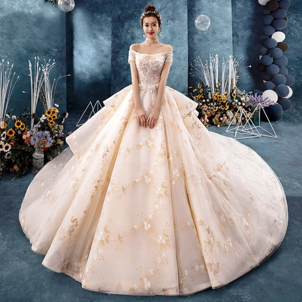 Stunning Champagne Wedding Dresses 2019 Ball Gown Off-The-Shoulder Short Sleeve Backless Appliques Lace Flower Beading Cathedral Train Ruffle