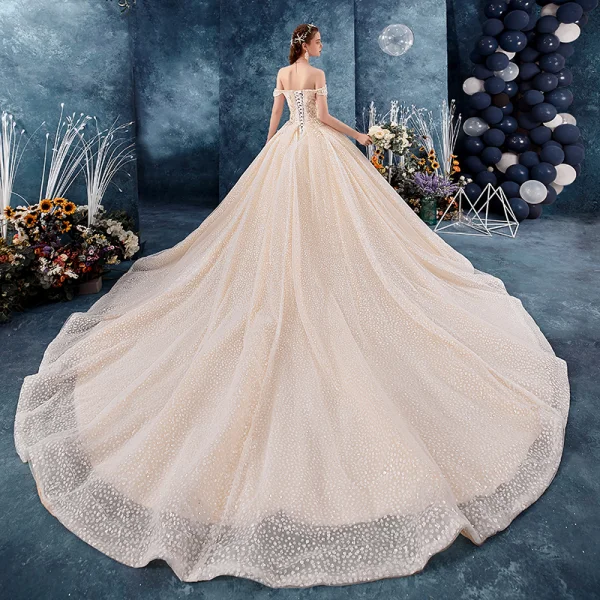 Sparkly Champagne Wedding Dresses 2019 Ball Gown Off-The-Shoulder Short Sleeve Backless Glitter Tulle Appliques Lace Beading Royal Train Ruffle