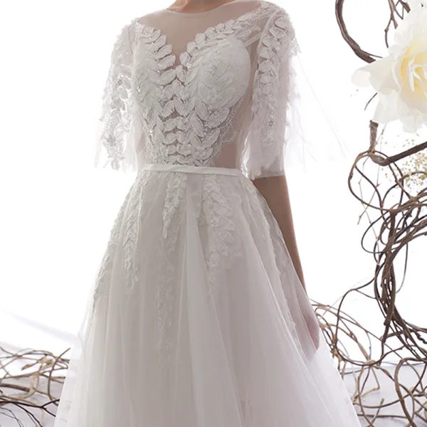 Illusion Ivory / Creme Durchsichtige Garten / Im Freien Brautkleider / Hochzeitskleider 2019 A Linie Eckiger Ausschnitt 1/2 Ärmel Rückenfreies Applikationen Spitze Perlenstickerei Sweep / Pinsel Zug Rüschen