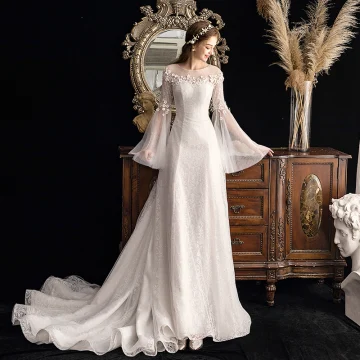 Eleganckie Kość Słoniowa Przezroczyste Ogród Outdoor Suknie Ślubne 2019 Princessa Wycięciem Rękawy Z Dzwoneczkami Cekinami Tiulowe Aplikacje Kwiat Frezowanie Trenem Sąd Wzburzyć