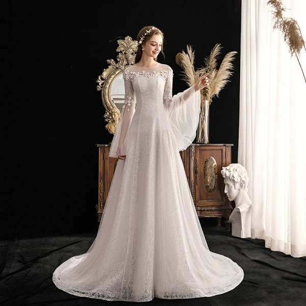 Eleganckie Kość Słoniowa Przezroczyste Ogród / Outdoor Suknie Ślubne 2019 Princessa Wycięciem Rękawy z dzwoneczkami Cekinami Tiulowe Aplikacje Kwiat Frezowanie Trenem Sąd Wzburzyć