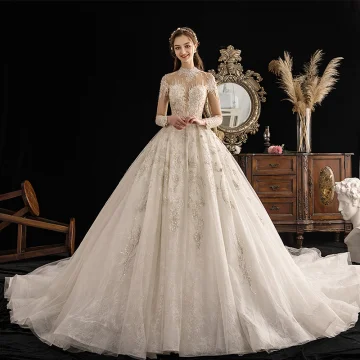 Haut De Gamme Ivoire Transparentes Robe De Mariée 2019 Robe Boule Col Haut 3 4 Manches Glitter Tulle Fait Main Perlage Paillettes Cathedral Train Volants