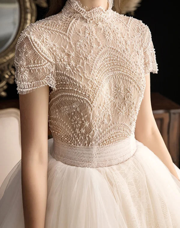 Vintage / Retro Champagne Wedding Dresses 2019 Ball Gown High Neck Short Sleeve Beading Pearl Chapel Train Ruffle