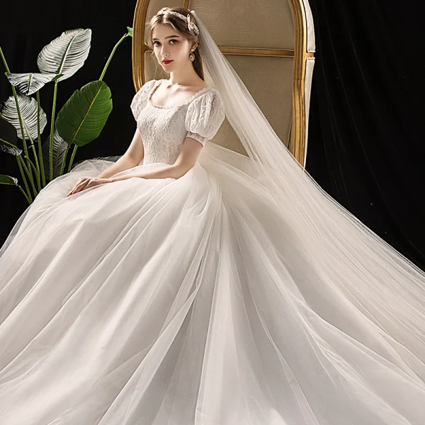 Vintage / Retro Ivory Wedding Dresses 2019 Princess Scoop Neck Puffy Short Sleeve Backless Chapel Train Ruffle