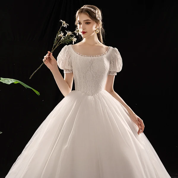 Vintage / Retro Ivory Wedding Dresses 2019 Princess Scoop Neck Puffy Short Sleeve Backless Chapel Train Ruffle