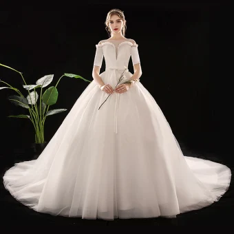 Simple Ivoire Transparentes Robe De Mariée 2019 Robe Boule Encolure Carrée 1 2 Manches Dos Nu Ceinture Cathedral Train Volants