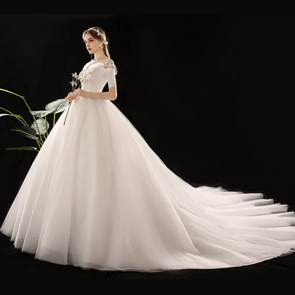 Schlicht Ivory / Creme Durchsichtige Brautkleider / Hochzeitskleider 2019 Ballkleid Eckiger Ausschnitt 1/2 Ärmel Rückenfreies Stoffgürtel Kathedrale Schleppe Rüschen