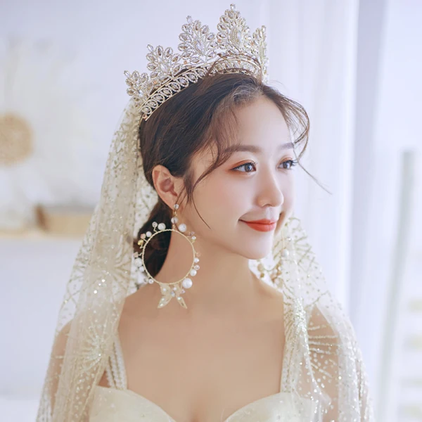 Luxury / Gorgeous Gold Tiara Earrings Wedding Veils Bridal Jewelry 2019 Metal Pearl Rhinestone Wedding Accessories