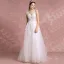Elegante Ivory / Creme Durchbohrt Brautkleider 2018 A Linie V-Ausschnitt Ärmellos Rückenfreies Applikationen Mit Spitze Pailletten Sweep / Pinsel Zug