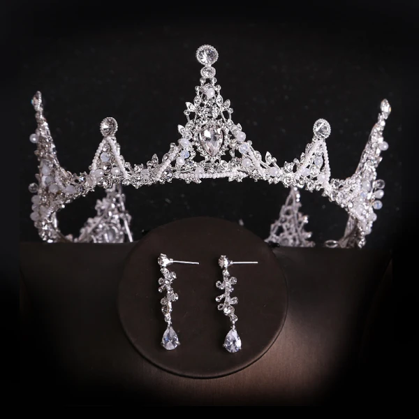 Fine Gull Tiara Halskjede Øredobber Brudesmykker 2019 Metall Beading Krystall Rhinestone Bryllup Tilbehør