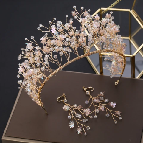 Charmant Gold Brautschmuck 2019 Metall Kristall Pailletten Tiara Ohrringe Hochzeit Brautaccessoires
