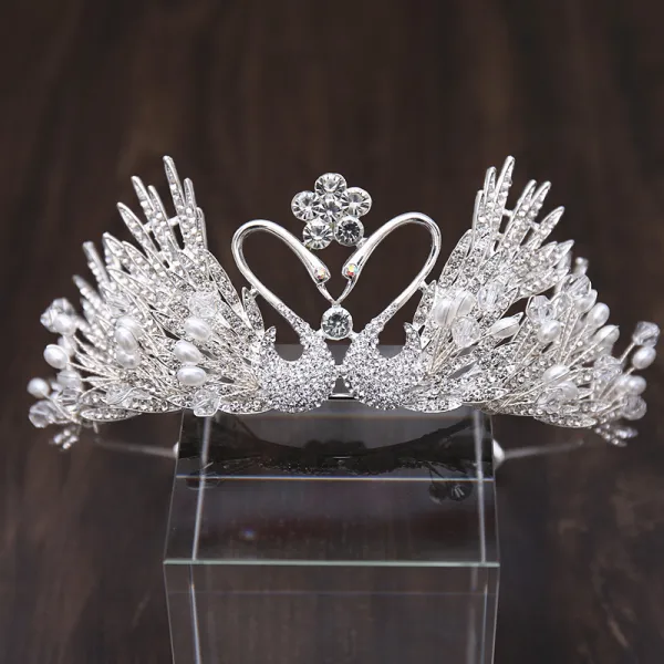 Amazing / Unique Gold Bridal Jewelry 2019 Metal Tiara Necklace Tassel Earrings Crystal Pearl Rhinestone Wedding Accessories