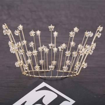 Enkla Guld Brud Huvudbonad 2019 Metall Stjärna Kristall Tiara Bröllop Tillbehör