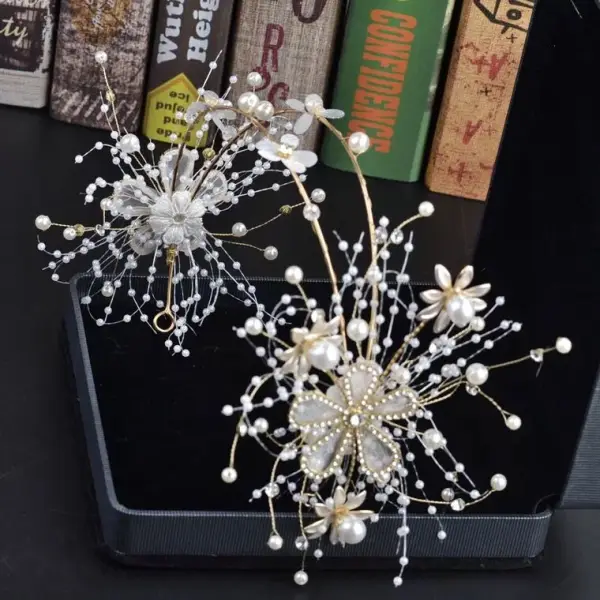 Piękne Złote Ozdoby Do Włosów Ślubne 2019 Metal Rhinestone Kwiat Perła Ozdoby Do Włosów Ślub Akcesoria