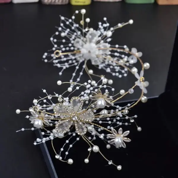 Piękne Złote Ozdoby Do Włosów Ślubne 2019 Metal Rhinestone Kwiat Perła Ozdoby Do Włosów Ślub Akcesoria