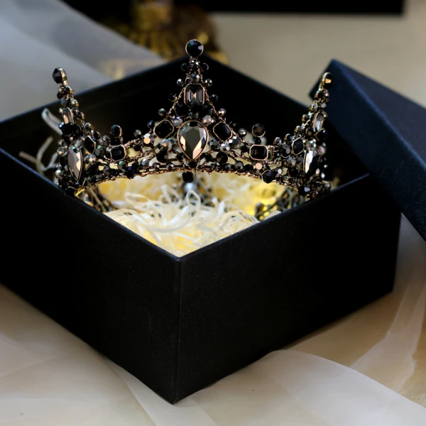Vintage Barokowy Czarne Biżuteria Ślubna 2019 Metal Rhinestone Tiara Kutas Kolczyki Ślub Akcesoria