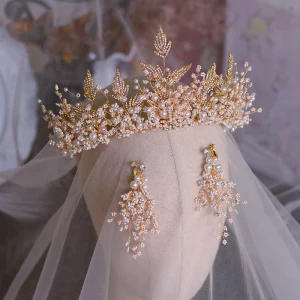 Schöne Gold Haarschmuck Braut 2019 Metall Handgefertigt Perlenstickerei Perle Strass Diadem Hochzeit Brautaccessoires