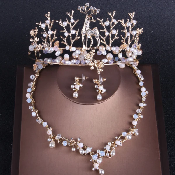 Amazing / Unique Gold Wedding Accessories 2019 Metal Crystal Pearl Rhinestone Tiara Earrings Necklace Bridal Jewelry