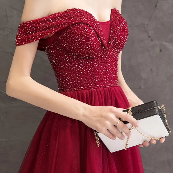 Elegant Burgundy Evening Dresses 2019 A-Line / Princess Off-The-Shoulder Short Sleeve Glitter Tulle Beading Floor-Length / Long Ruffle Backless Formal Dresses