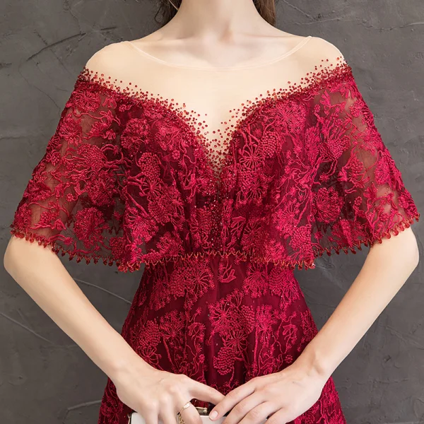 Meilleur Bordeaux Transparentes Robe De Soirée 2019 Princesse Encolure Dégagée Manches Courtes Appliques En Dentelle Faux Diamant Longue Dos Nu Robe De Ceremonie