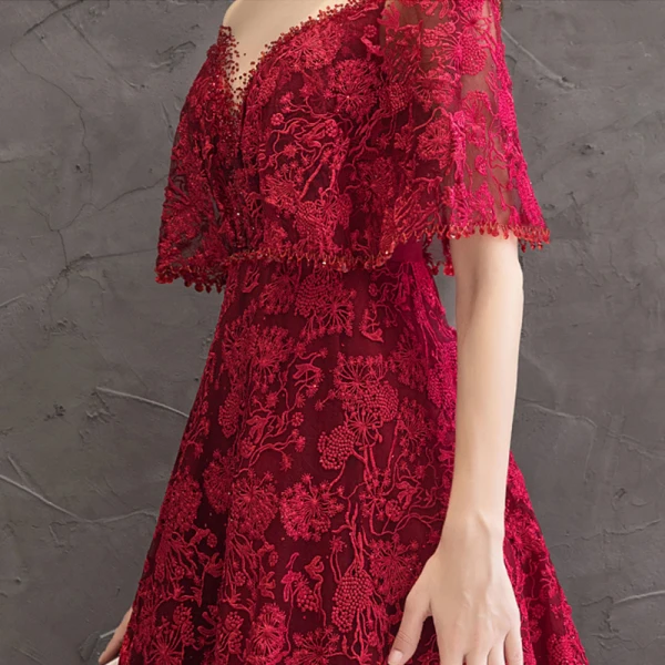 Meilleur Bordeaux Transparentes Robe De Soirée 2019 Princesse Encolure Dégagée Manches Courtes Appliques En Dentelle Faux Diamant Longue Dos Nu Robe De Ceremonie