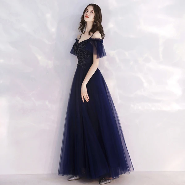 Abordable Bleu Marine Robe De Soirée 2019 Princesse Bretelles Spaghetti Manches Courtes Perlage Longue Volants Dos Nu Robe De Ceremonie