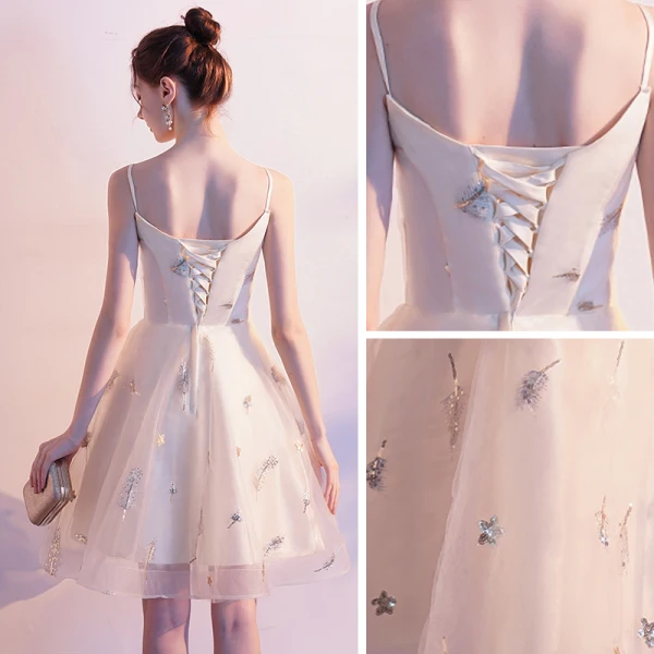 Abordable Champagne de retour Robe De Graduation 2019 Princesse Bretelles Spaghetti Sans Manches Paillettes Courte Volants Dos Nu Robe De Ceremonie