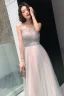 Elegante Pearl Rosa Grau Abendkleider 2019 A Linie Schultern Ärmellos Pailletten Perlenstickerei Stoffgürtel Glanz Tülle Lange Rüschen Rückenfreies Festliche Kleider