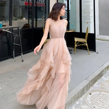 Abordable Kaki Robe De Soirée 2019 Princesse Bretelles Spaghetti Sans Manches Ceinture Longue Volants En Cascade Dos Nu Robe De Ceremonie