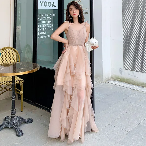 Abordable Kaki Robe De Soirée 2019 Princesse Bretelles Spaghetti Sans Manches Ceinture Longue Volants en Cascade Dos Nu Robe De Ceremonie