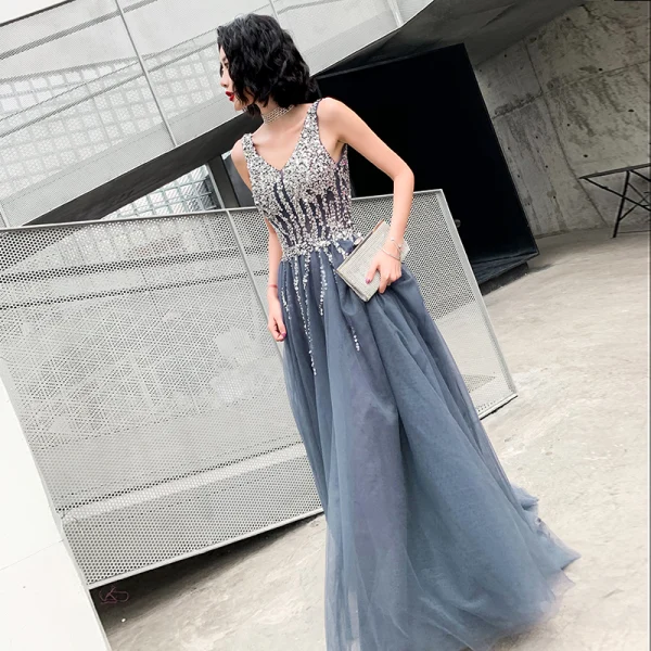 Best Grey Evening Dresses 2019 A-Line / Princess V-Neck Sleeveless Sequins Floor-Length / Long Ruffle Backless Formal Dresses