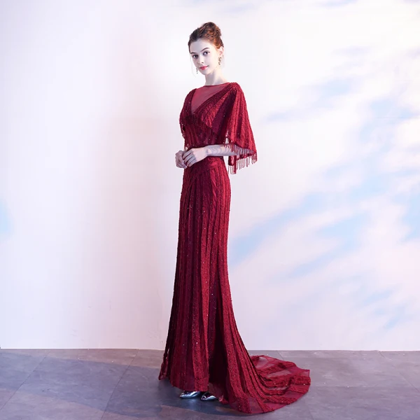 Luxury / Gorgeous Burgundy Evening Dresses 2019 A-Line / Princess See-through V-Neck Sleeveless Beading Tassel Sweep Train Ruffle Formal Dresses