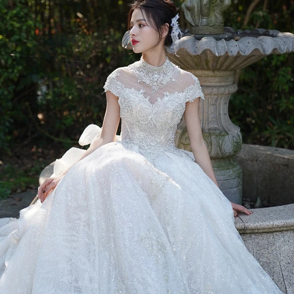 Vintage / Retro Luxury / Gorgeous See-through Champagne Wedding Dresses 2019 A-Line / Princess High Neck Short Sleeve Beading Appliques Lace Glitter Tulle Cathedral Train Ruffle