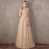 Elegant Gold Evening Dresses  2018 A-Line / Princess V-Neck Sleeveless Appliques Flower Rhinestone Sweep Train Ruffle Backless Formal Dresses