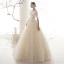 Style Victorien Abordable Jardin / Extérieur Champagne Transparentes Robe De Mariée 2019 Princesse Encolure Dégagée Gonflée Manches Courtes Dos Nu Tachetée Tulle Longue Volants