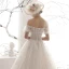 Chic / Belle Ivoire Robe De Mariée 2019 Princesse De l'épaule Gonflée Manches Courtes Dos Nu Appliques En Dentelle Perlage Chapel Train Volants Tulle