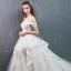 Schöne Champagner Brautkleider / Hochzeitskleider 2019 A Linie Off Shoulder Kurze Ärmel Rückenfreies Applikationen Spitze Perlenstickerei Perle Kapelle-Schleppe Rüschen