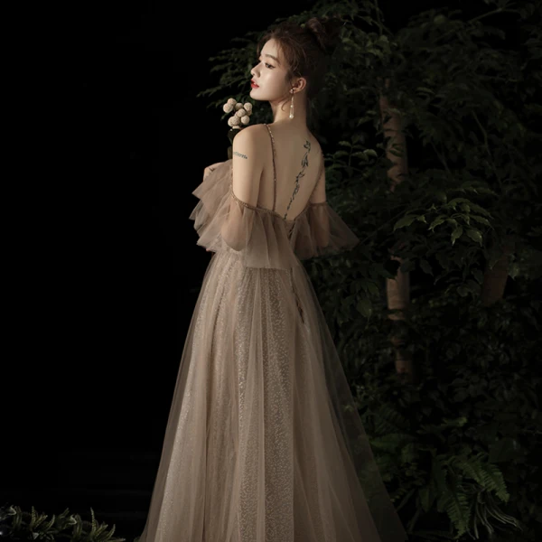 Élégant Champagne Robe De Soirée 2019 Princesse De l'épaule Bretelles Spaghetti Manches Courtes Perlage Glitter Tulle Longue Volants Dos Nu Robe De Ceremonie
