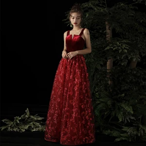 Fine Burgunder Suede Selskapskjoler 2019 Prinsesse Skuldre Uten Ermer Glitter Appliques Blonder Lange Ryggløse Formelle Kjoler
