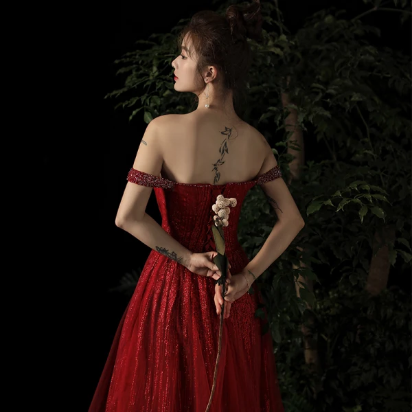Elegant Burgundy Evening Dresses 2019 A-Line / Princess Off-The-Shoulder Deep V-Neck Beading Short Sleeve Glitter Tulle Floor-Length / Long Ruffle Backless Formal Dresses