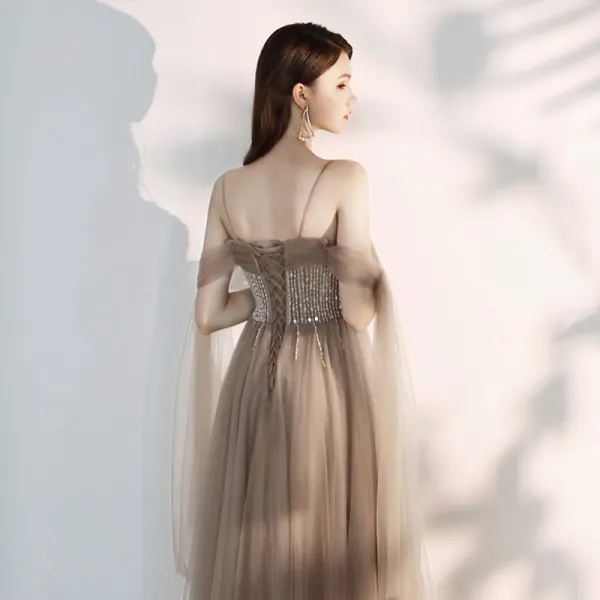 Élégant Kaki Robe De Soirée 2019 Princesse De l'épaule Bretelles Spaghetti Manches Courtes Perlage Longue Volants Dos Nu Robe De Ceremonie