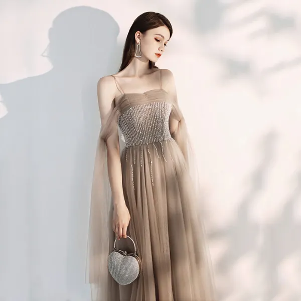 Élégant Kaki Robe De Soirée 2019 Princesse De l'épaule Bretelles Spaghetti Manches Courtes Perlage Longue Volants Dos Nu Robe De Ceremonie
