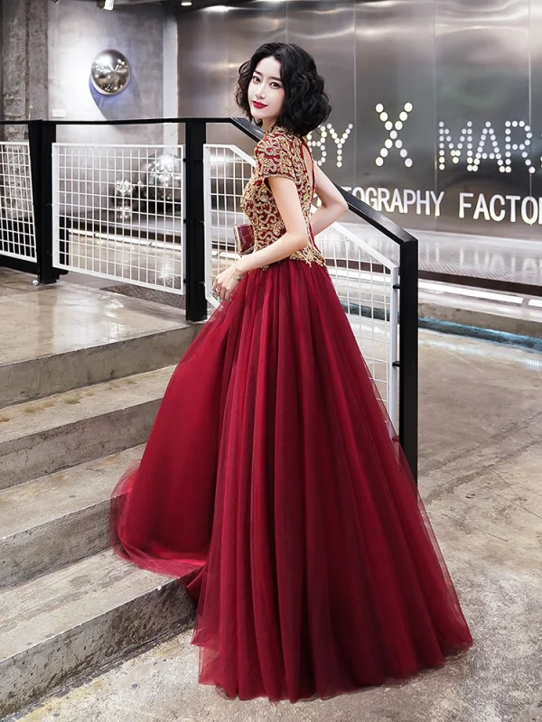 Vintage / Retro Burgundy See-through Evening Dresses  2019 A-Line / Princess High Neck Short Sleeve Beading Floor-Length / Long Ruffle Backless Formal Dresses