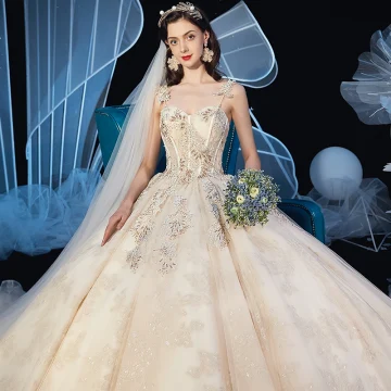 Chic Beautiful Champagne Wedding Dresses 2019 Ball Gown Spaghetti Straps Sleeveless Backless Glitter Appliques Lace Beading Cathedral Train Ruffle
