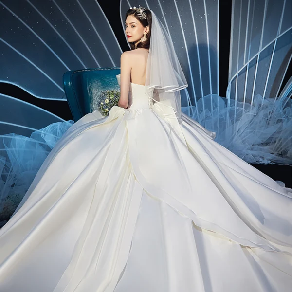 Modest / Simple Ivory Satin Wedding Dresses 2019 Ball Gown Strapless Sleeveless Backless Cathedral Train Ruffle