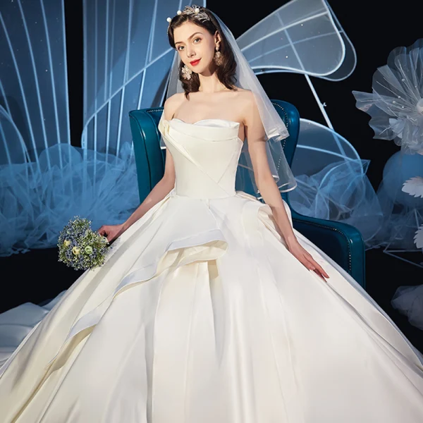 Modest / Simple Ivory Satin Wedding Dresses 2019 Ball Gown Strapless Sleeveless Backless Cathedral Train Ruffle