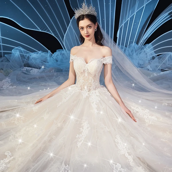 Chic / Belle Champagne Robe De Mariée 2019 Robe Boule De l'épaule Manches Courtes Dos Nu Glitter Tulle Appliques En Dentelle Cathedral Train Volants